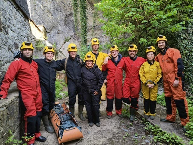 cave-before-start